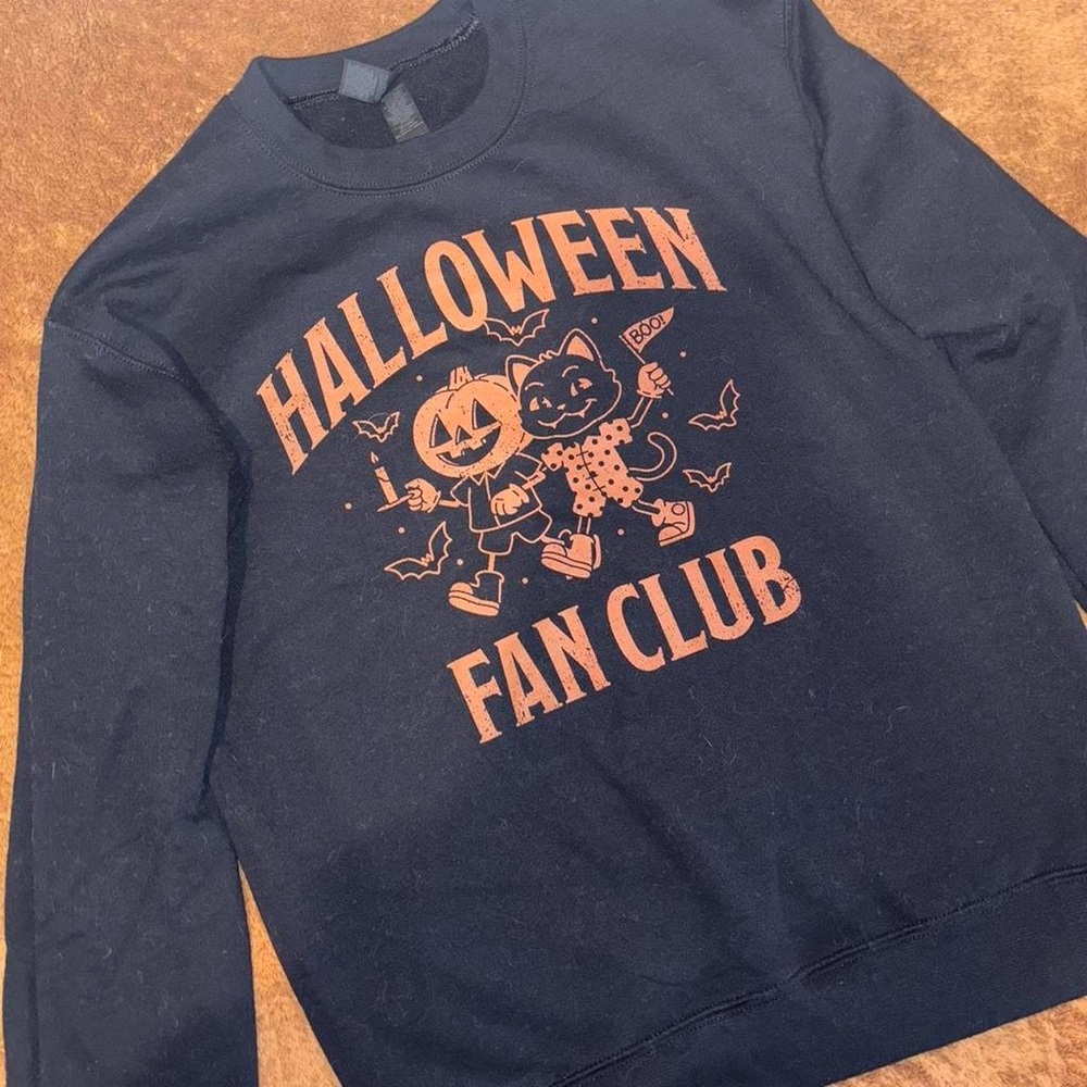 Target Halloween Fan Club Black and Orange Sweatshirt